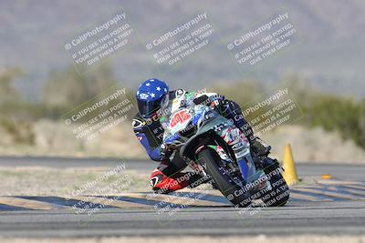 media/Jan-15-2026-Racers Edge (Thu) [[dfebeb70ab]]/2-A Group/Session 5 (Turn 5)/